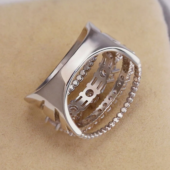 ♡New sterling silver white sapphire ring - Picture 4 of 4